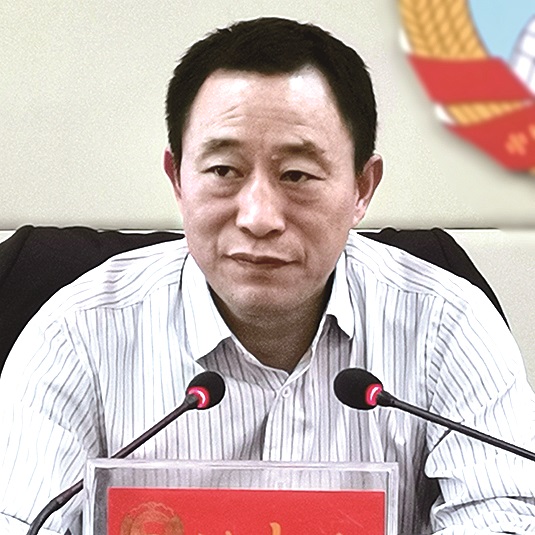 13-平江县政协主席洪志凡.jpg