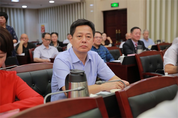十二届湖南省政协第三次常委会实施动力变更