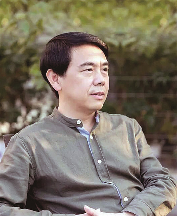 蒋涤非:用设计呈现a名片美好设计名片海豚图片