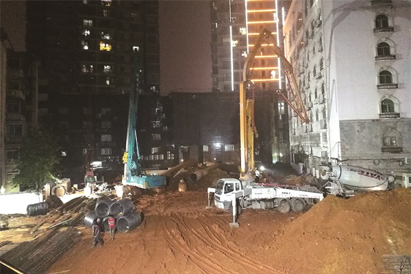 工地现场.jpg