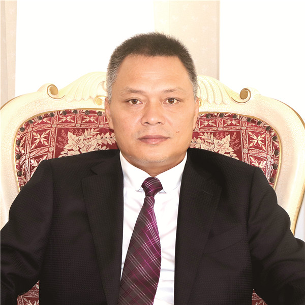 商会常务副会长,老挝mke 电子有限公司董事长,老挝华为手机总代理
