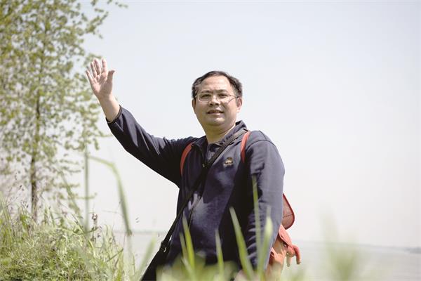 湘雅援鄂医疗队上了央视新闻联播医生雷建华讲述医患故事那感激的神情