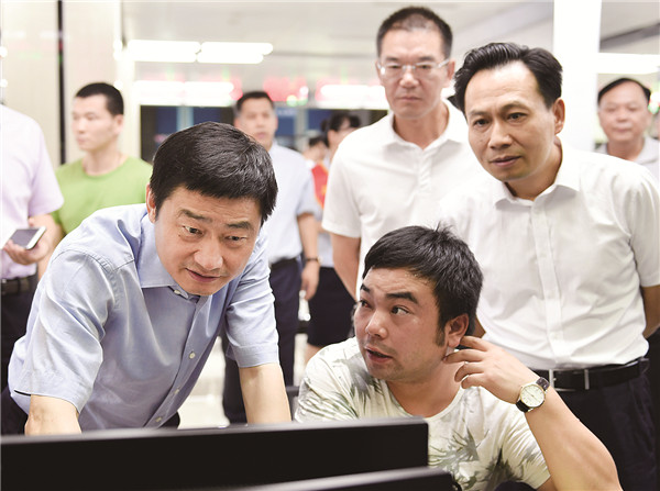 为湖南创新崛起发力聚力添力专访省国税局党组书记局长刘明权