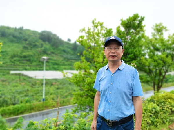 一位农业专家与菖蒲塘村的15年(分离图)(138239)-20220721215349.jpg