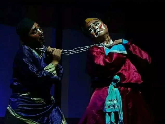 最年轻梅花奖得主肖笑波领衔主演祁剧目连救母享誉京城组图